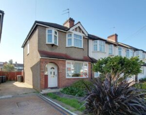 Queensland Avenue, N18