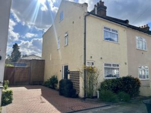 Holmwood Road, EN3 6